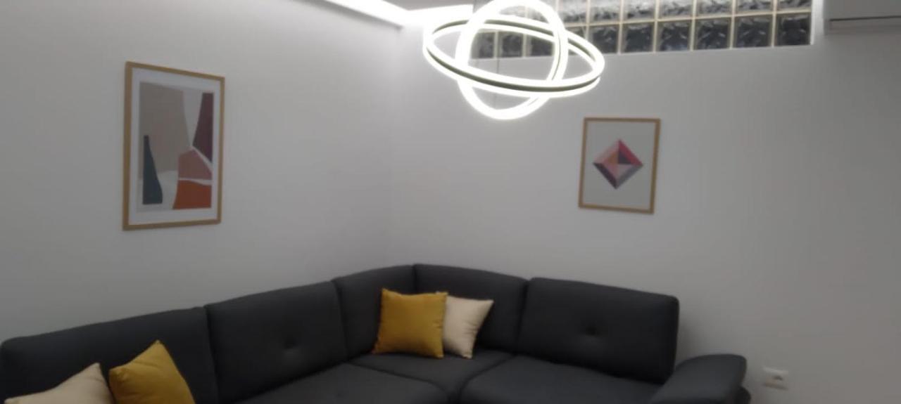 White Apartment Tirana Kültér fotó
